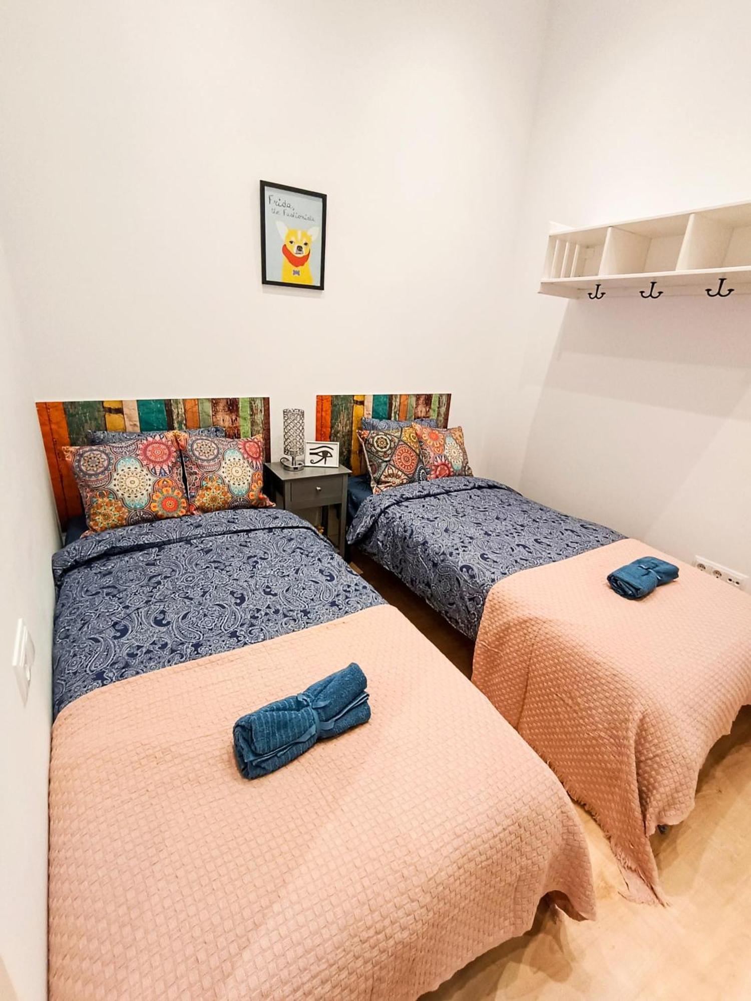 Private Next Liceu Hostel *