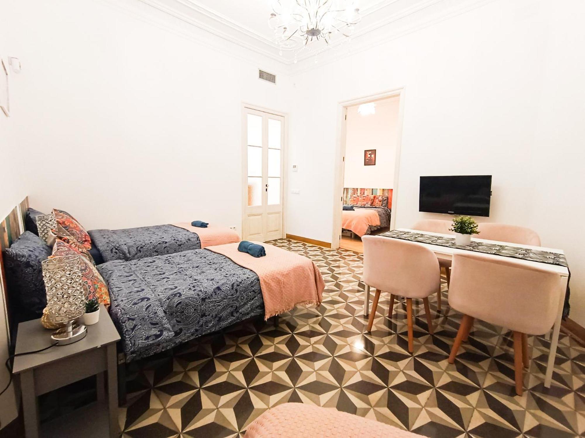 Private Next Liceu Hostel *